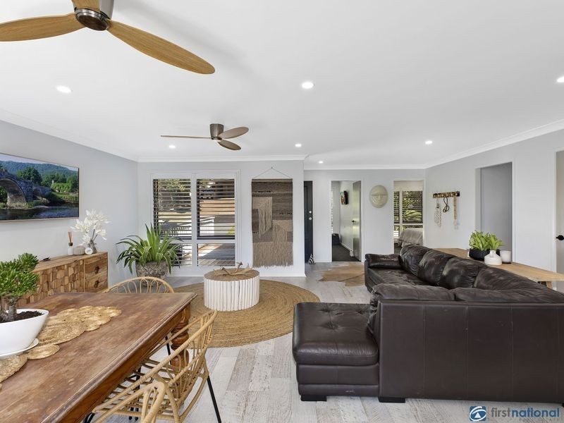 25 Whiting Avenue, Terrigal NSW 2260