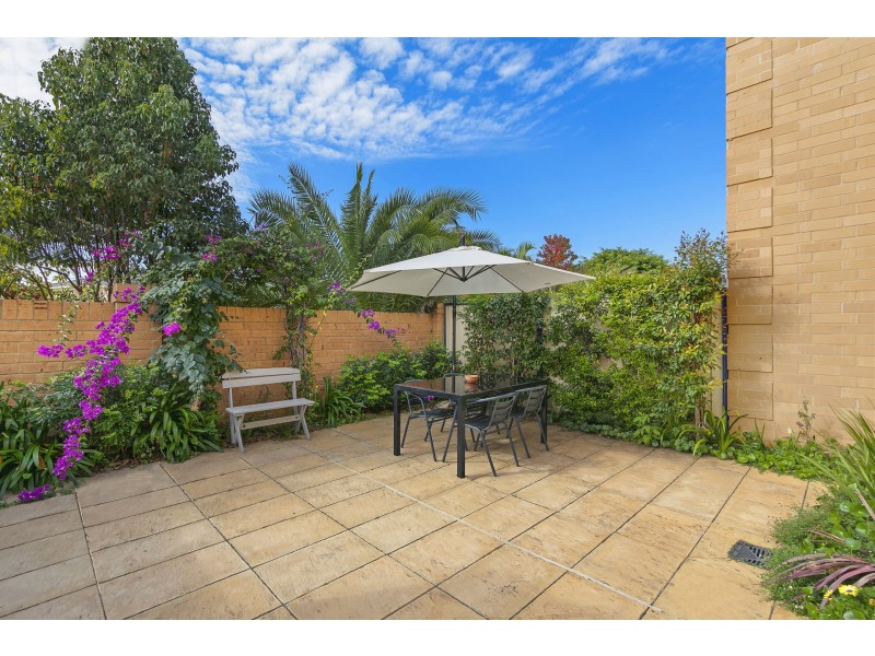 7/19-25 Aurora Place, Bateau Bay NSW 2261