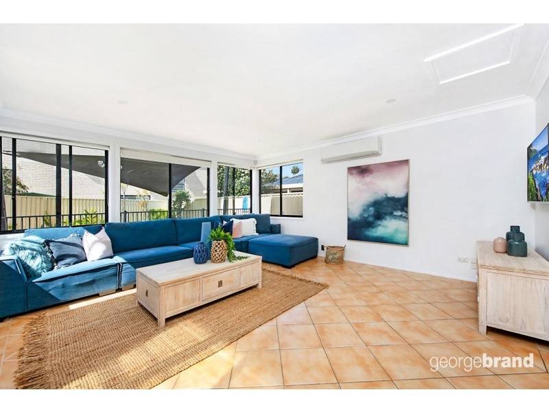 3 Woolybutt Crescent, Erina NSW 2250