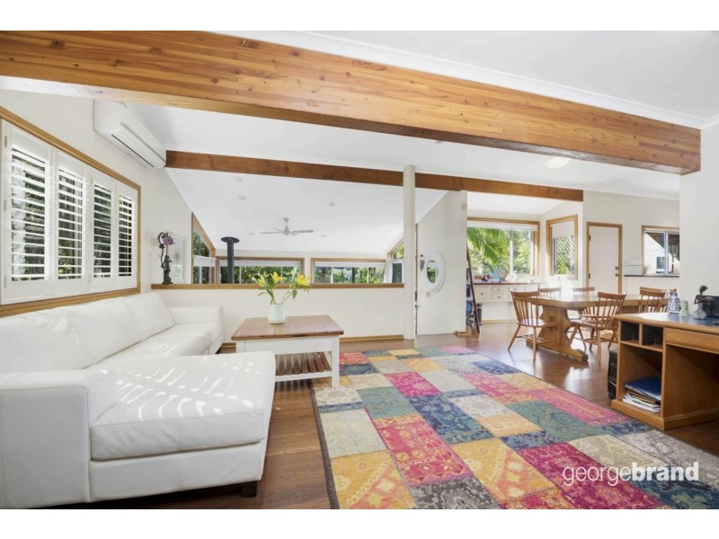 14 Harcourt Place, North Avoca NSW 2260