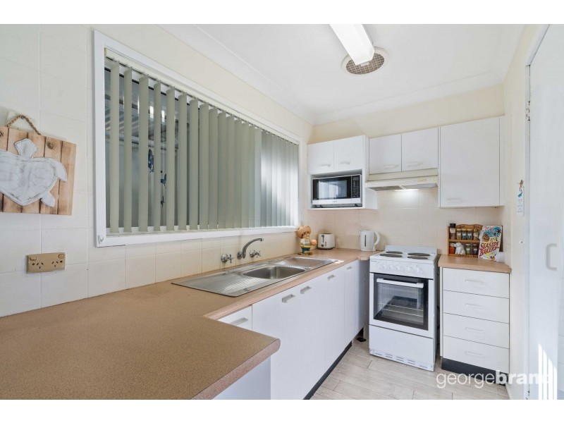8/83 Howelston Road, Gorokan NSW 2263