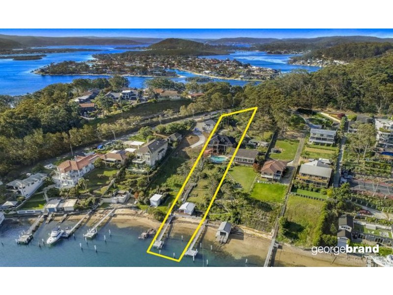 96 Daley Avenue, Daleys Point NSW 2257