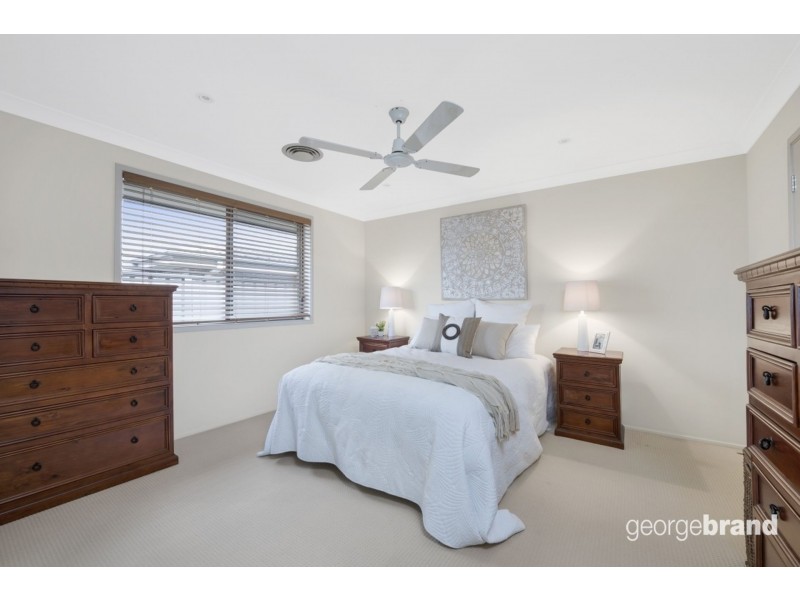 55 Waterside Drive, Woongarrah NSW 2259