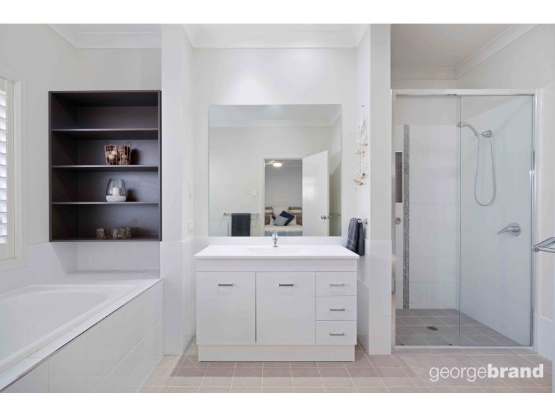 8 Fairlight Circuit, Mardi NSW 2259