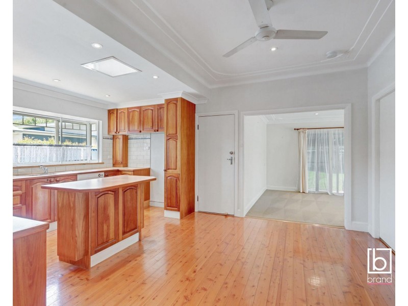 6 Marathon Street, Wyong NSW 2259