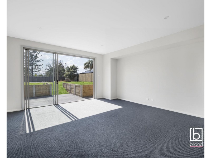 10 North Scenic Road, Forresters Beach NSW 2260