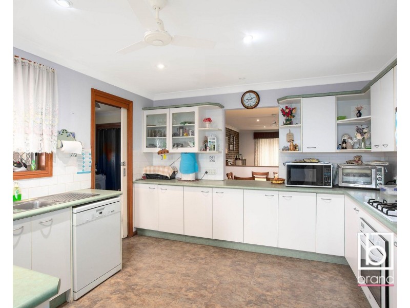35 Hillside Drive, Berkeley Vale NSW 2261