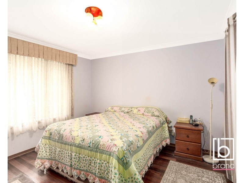 35 Hillside Drive, Berkeley Vale NSW 2261