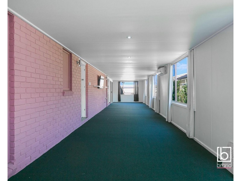 50 Piper Drive, Hamlyn Terrace NSW 2259