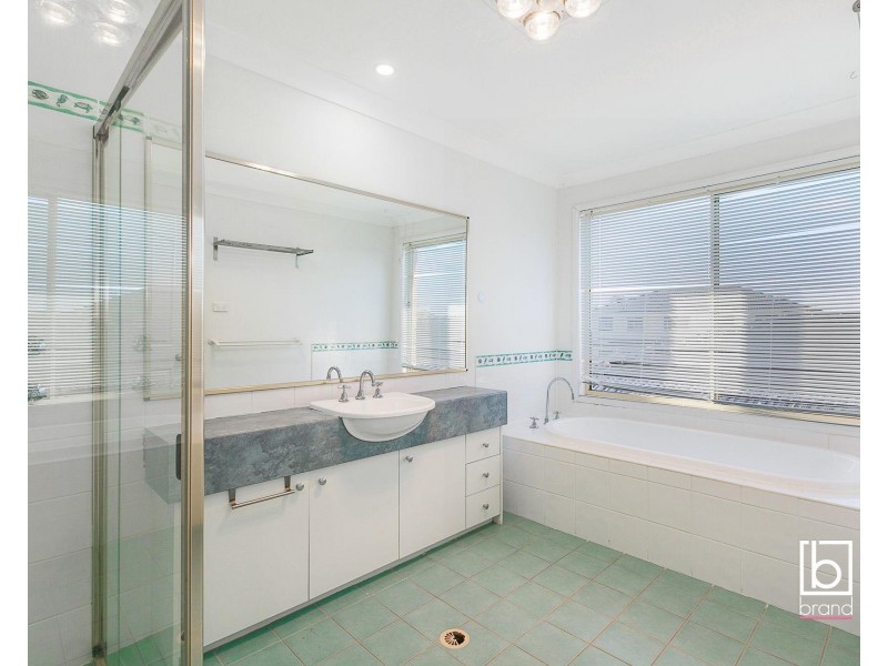 50 Piper Drive, Hamlyn Terrace NSW 2259