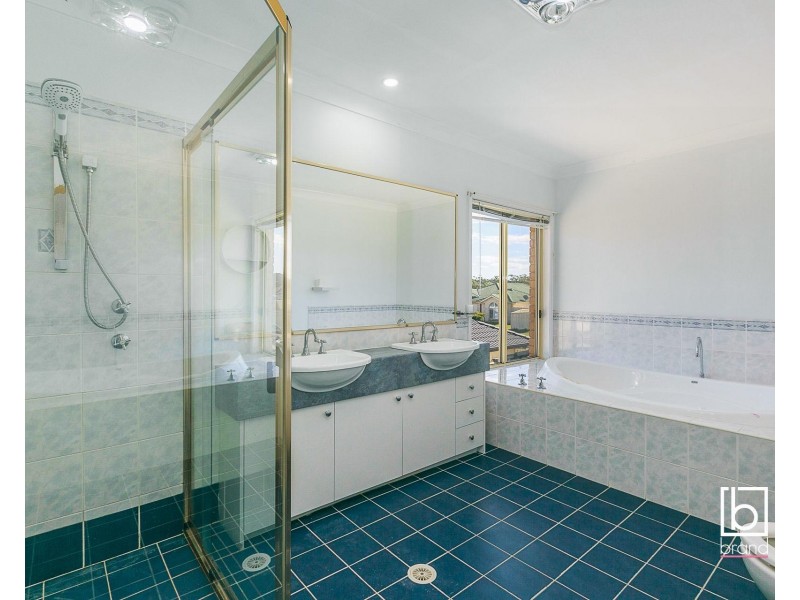 50 Piper Drive, Hamlyn Terrace NSW 2259
