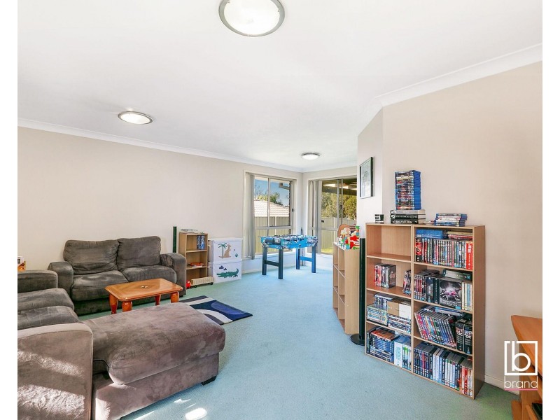 16 Greenhaven Circuit, Woongarrah NSW 2259