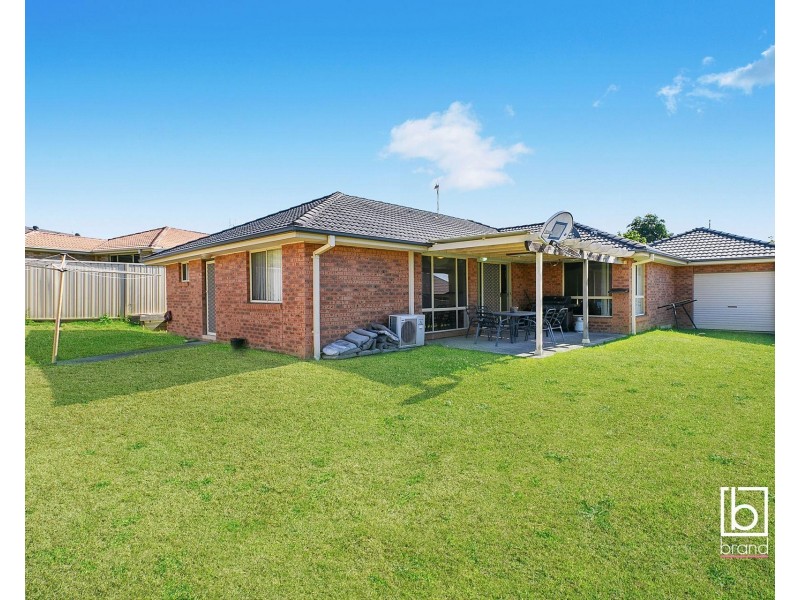 16 Greenhaven Circuit, Woongarrah NSW 2259