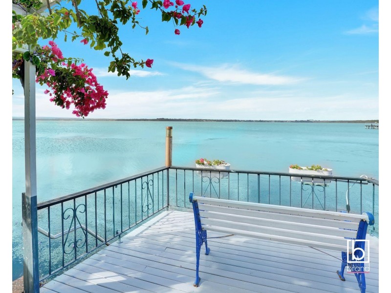 136 Main Road, Toukley NSW 2263