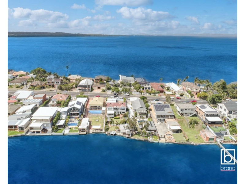 136 Main Road, Toukley NSW 2263