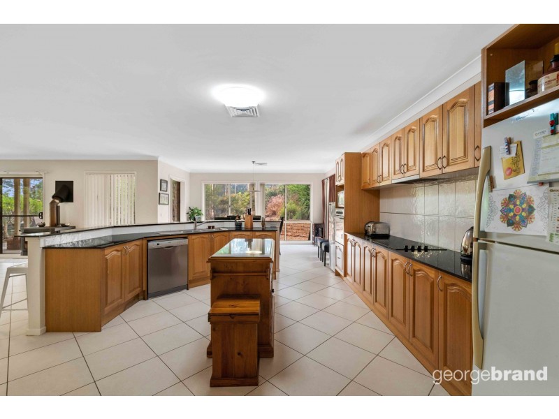 38 Holloway Drive, Jilliby NSW 2259