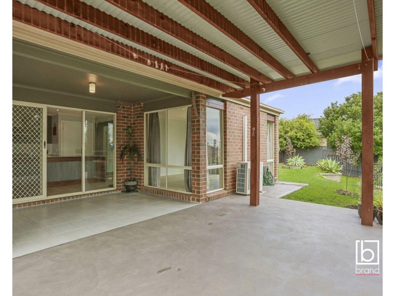 42 Greenhaven Circuit, Woongarrah NSW 2259