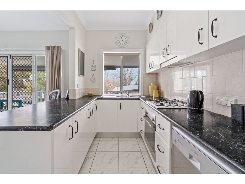 27 Diamond Head Drive, Budgewoi NSW 2262