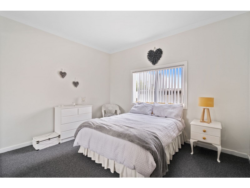 27 Diamond Head Drive, Budgewoi NSW 2262