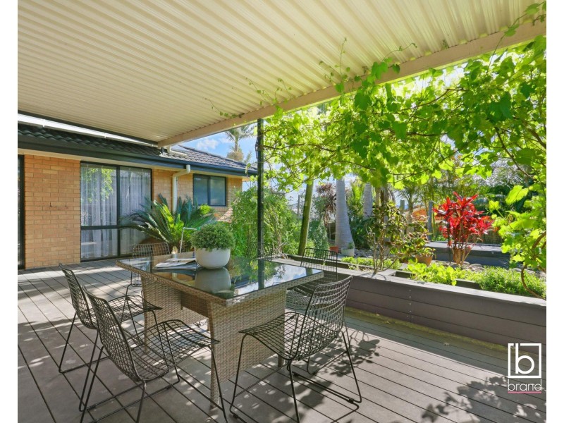 8 Foxtail Crescent, Woongarrah NSW 2259