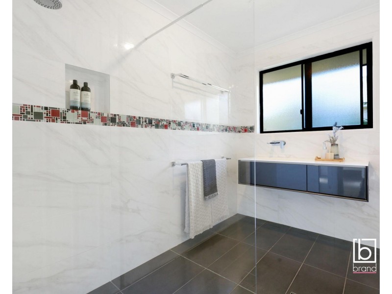 8 Foxtail Crescent, Woongarrah NSW 2259