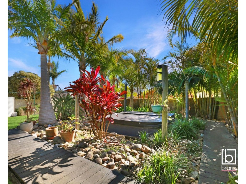 8 Foxtail Crescent, Woongarrah NSW 2259