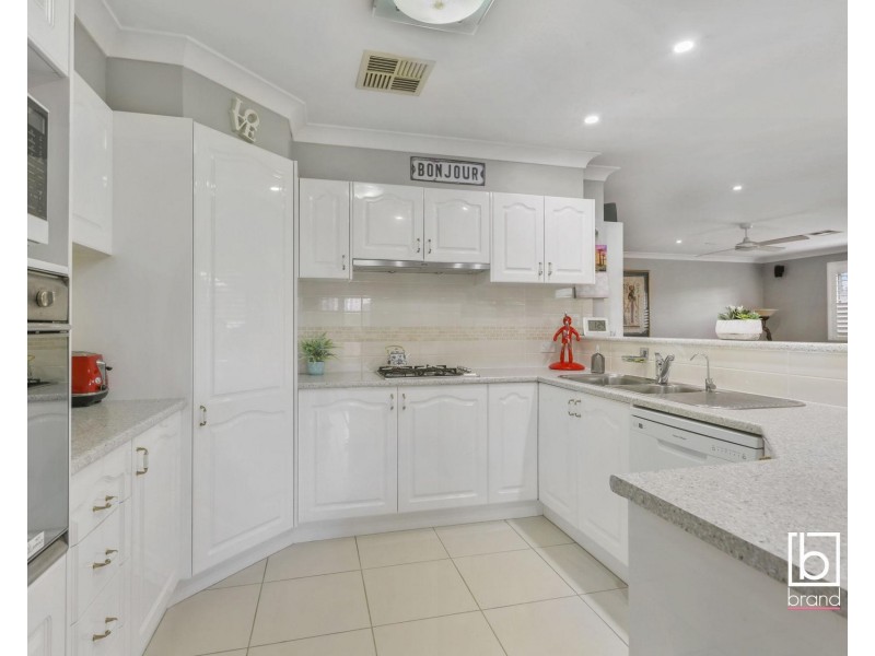 66 Highberry Street, Woongarrah NSW 2259