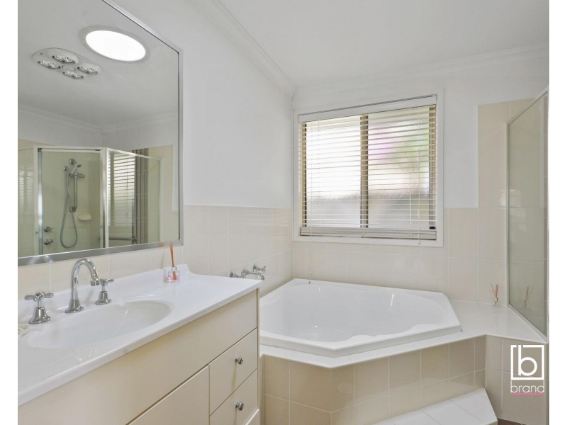 23 Piper Drive, Hamlyn Terrace NSW 2259