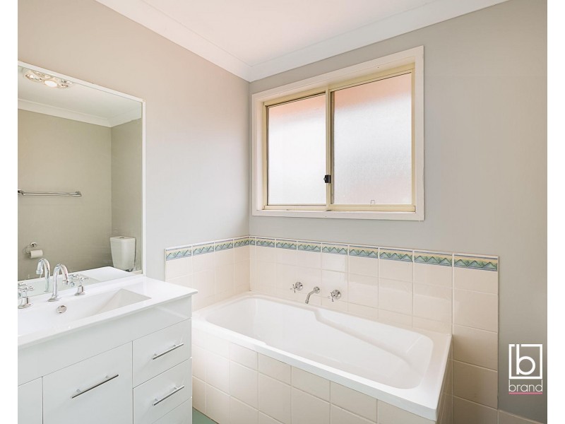 32 Paperbark Street, Hamlyn Terrace NSW 2259