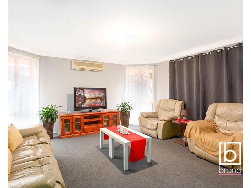 8 Rosella Circuit, Blue Haven NSW 2262