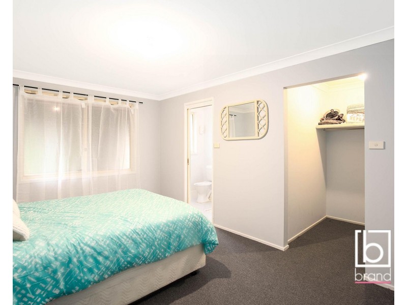 8 Rosella Circuit, Blue Haven NSW 2262