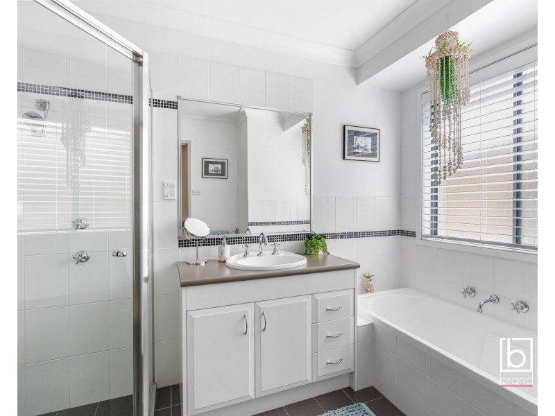 34 Barrington Drive, Woongarrah NSW 2259
