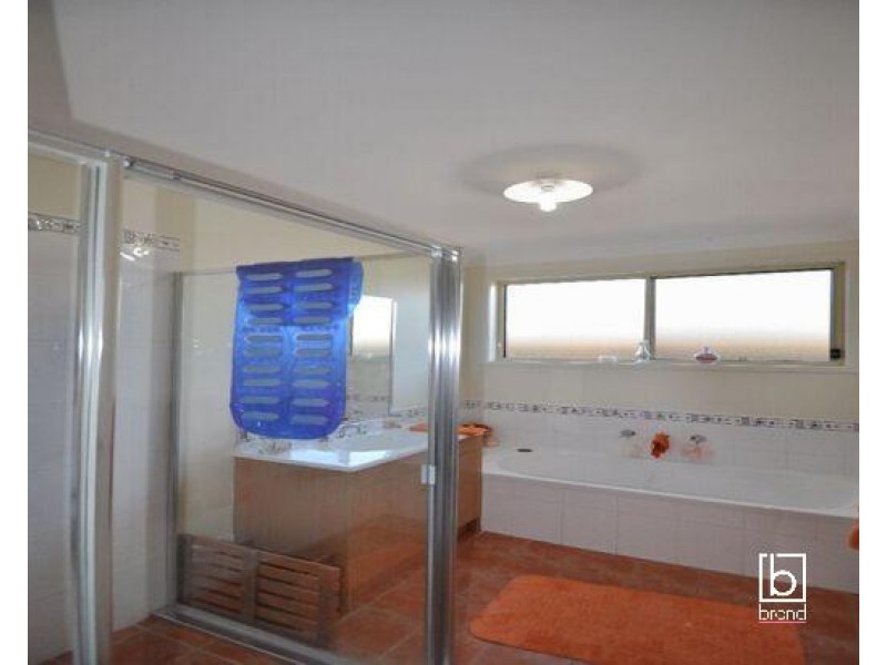 14 Washpool Crescent, Woongarrah NSW 2259