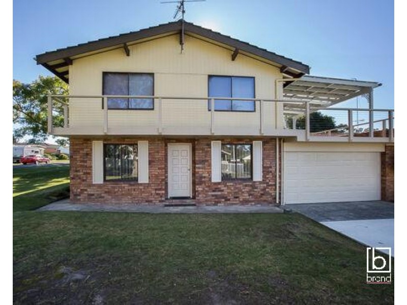 22 Waverley Road, Mannering Park NSW 2259