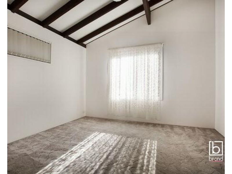 22 Waverley Road, Mannering Park NSW 2259