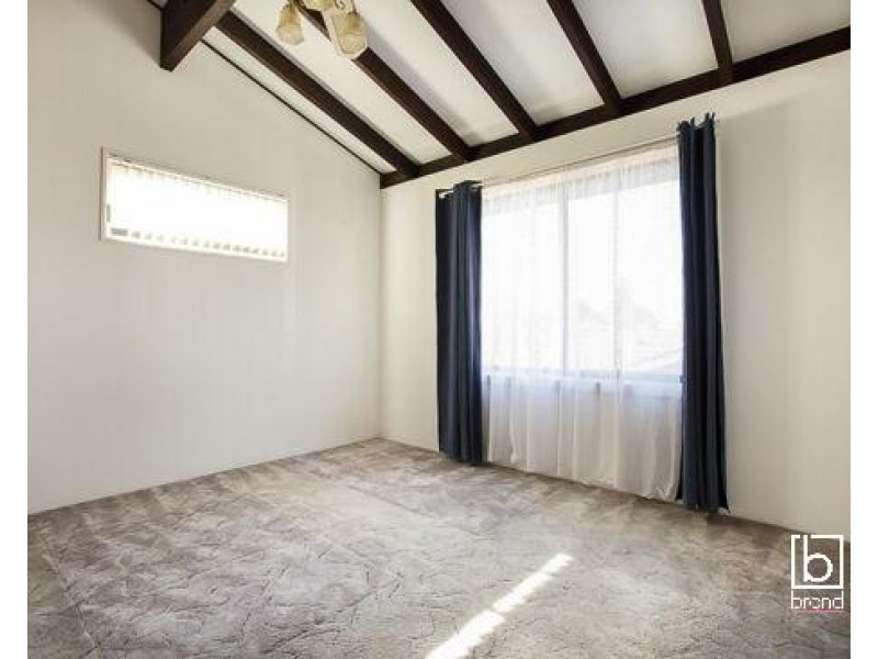 22 Waverley Road, Mannering Park NSW 2259