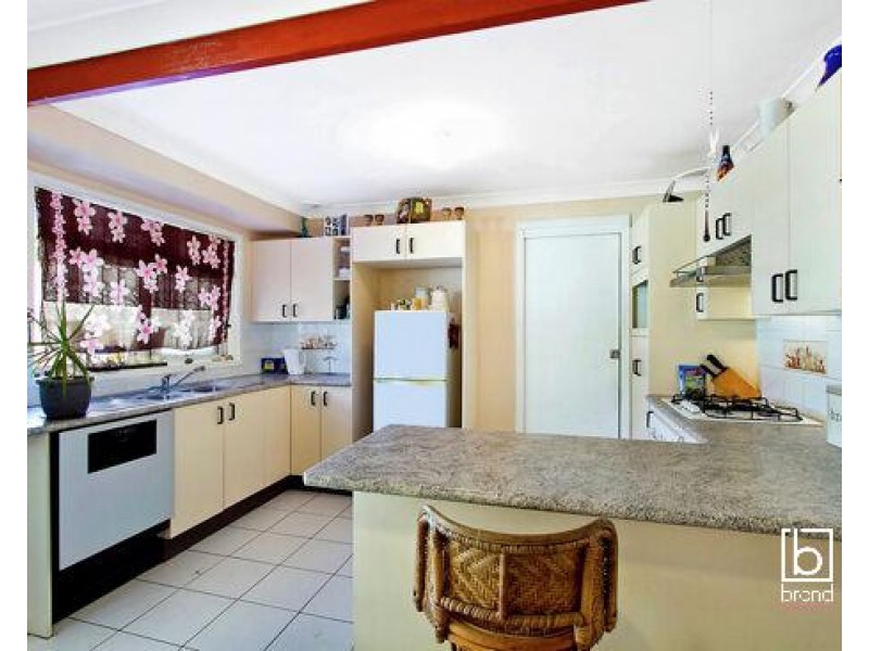 9 McKellar Boulevard, Blue Haven NSW 2262