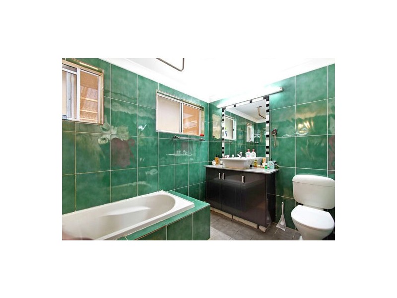 9 McKellar Boulevard, Blue Haven NSW 2262