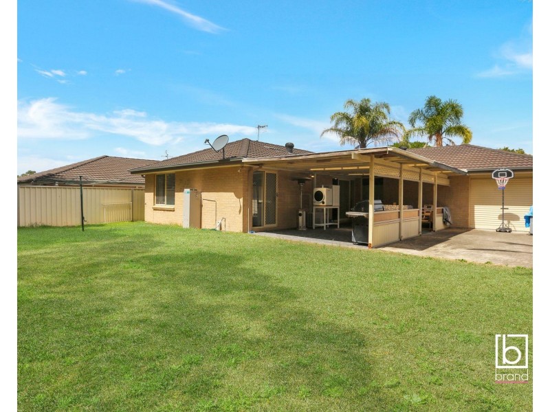 12 Lenola Crescent, Blue Haven NSW 2262