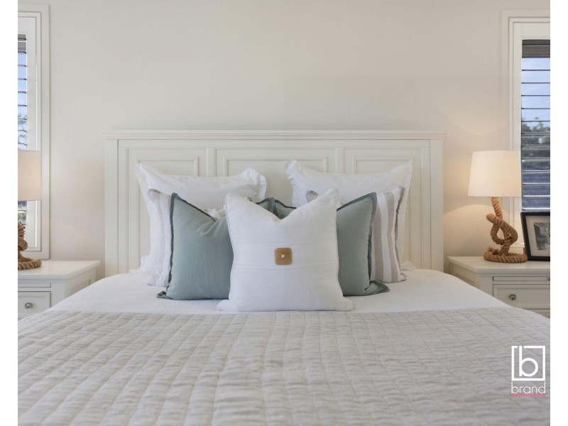 27 Ellalong Way, Woongarrah NSW 2259