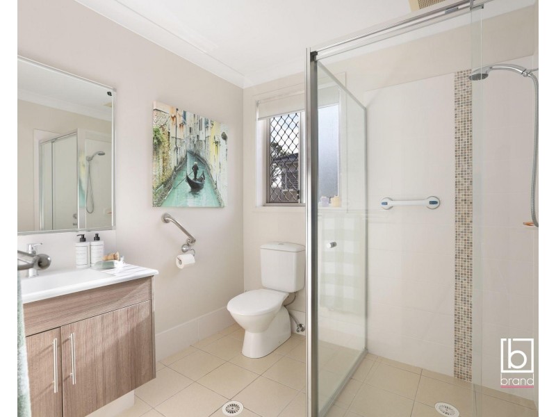 27 Ellalong Way, Woongarrah NSW 2259