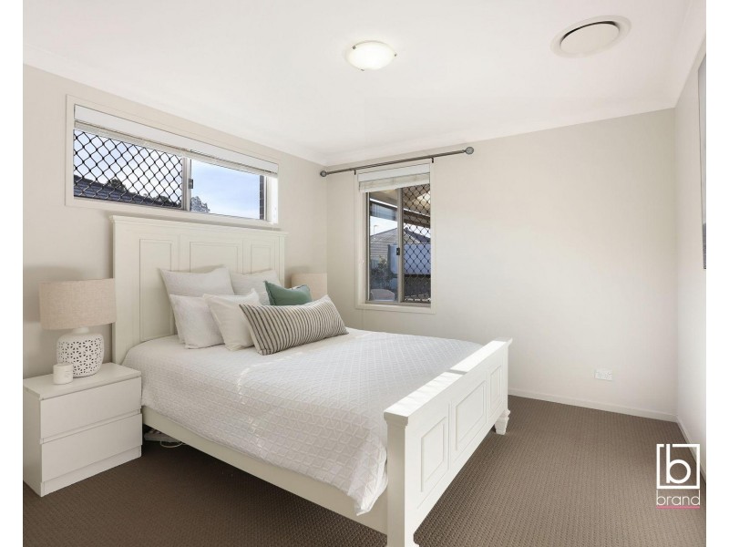 27 Ellalong Way, Woongarrah NSW 2259