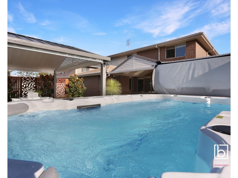 27 Ellalong Way, Woongarrah NSW 2259