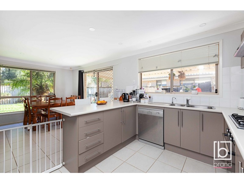 21 Dunlop Road, Blue Haven NSW 2262