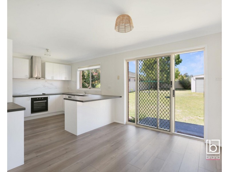 18 Moala Parade, Charmhaven NSW 2263