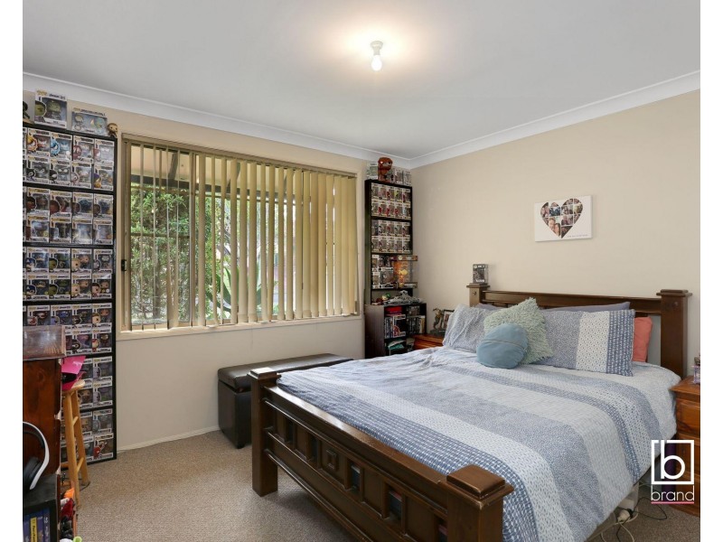 4 Bancroft Close, Blue Haven NSW 2262