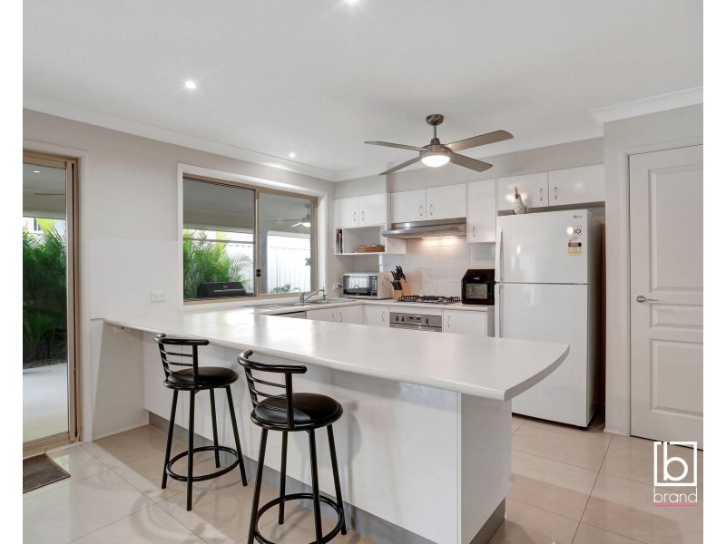 175 Roper Road, Blue Haven NSW 2262