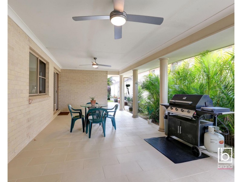 175 Roper Road, Blue Haven NSW 2262