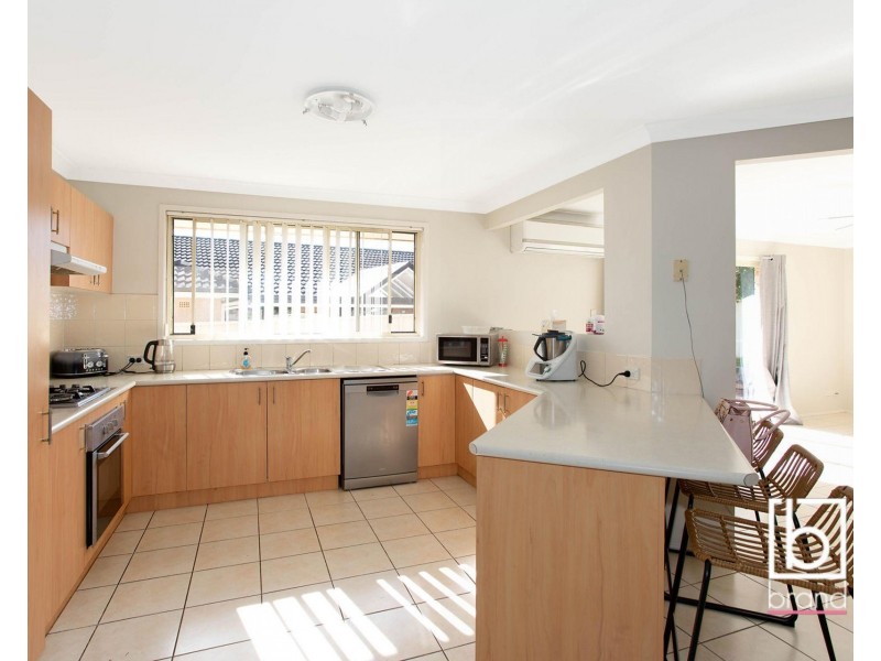 11 Primula Close, Woongarrah NSW 2259