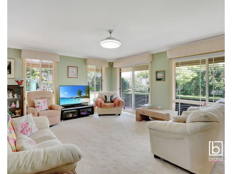 5 Luton Close, Kanwal NSW 2259